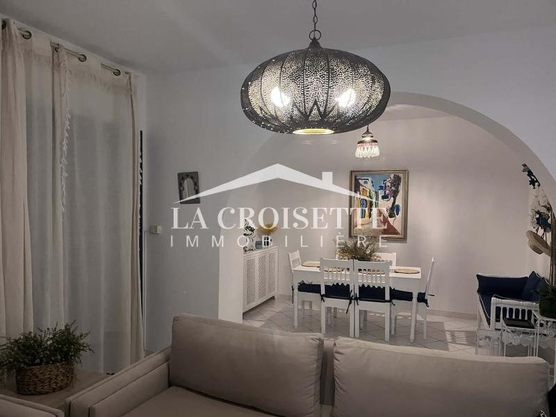 Duplex avec jardin S+3 meublé à Gammarth